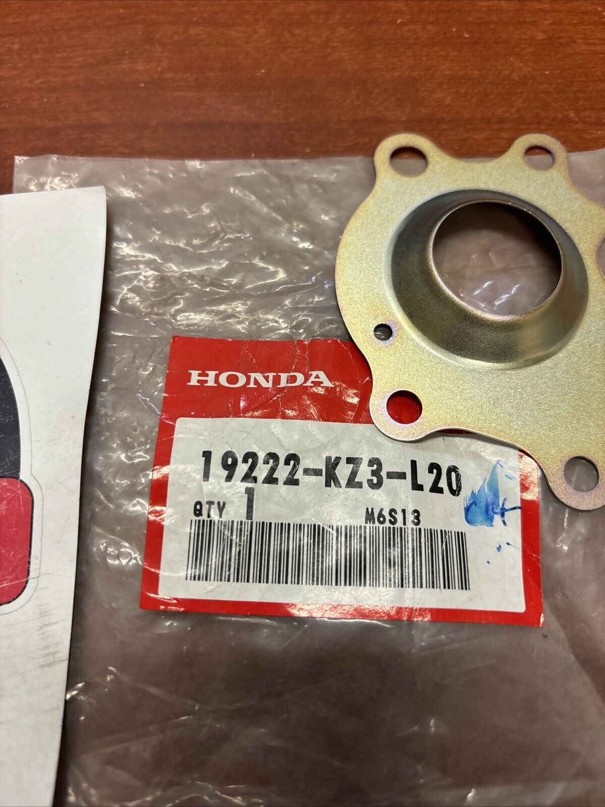 NOS Honda 2002 - 2007 CR250R WATER PUMP SEPARATER 19222-KZ3-L20 H156