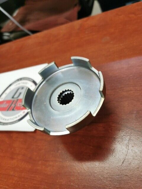 NOS Yamaha YFM350 YFM400 YFM450 YFM600 STARTER PULLEY 1UY-15723-00-00 Y105