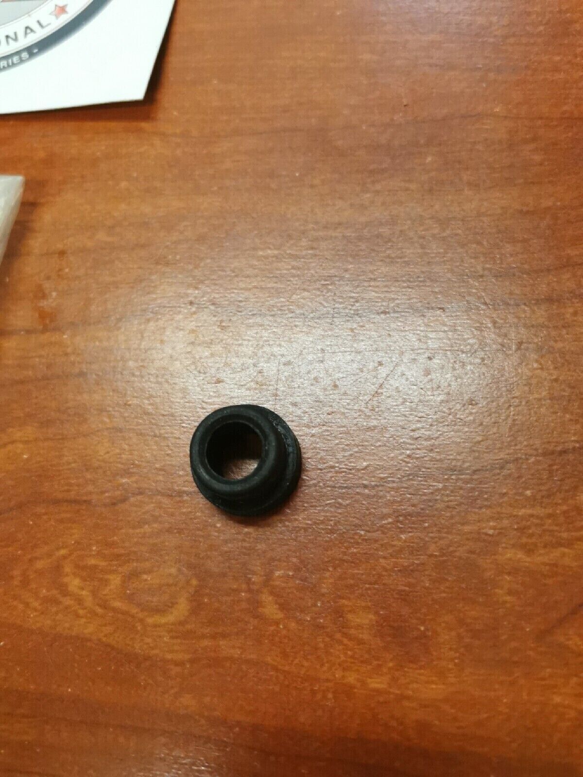 NOS Yamaha METER DAMPER 584-83541-00-00 Y69