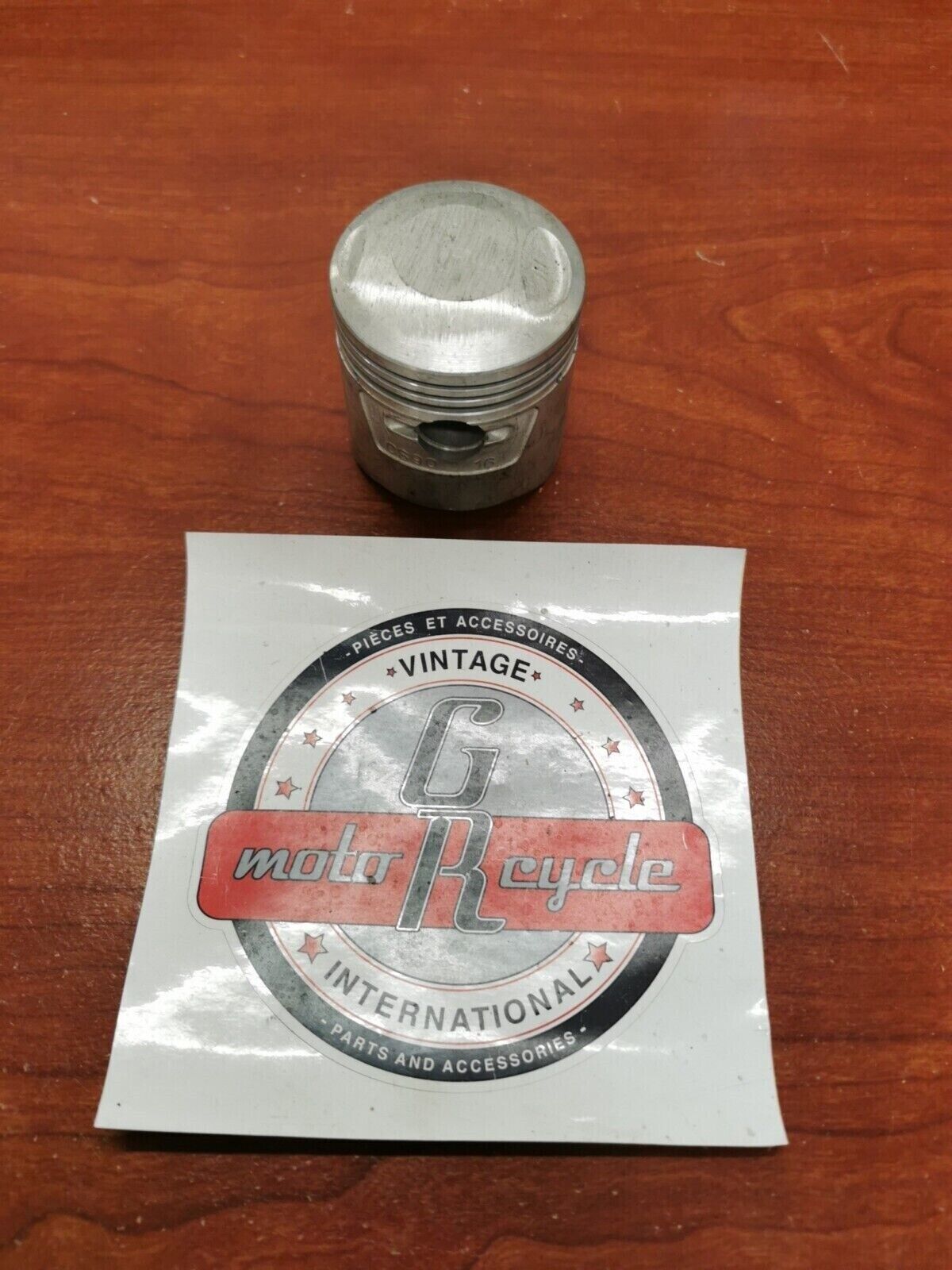NOS Honda CT90 CM91 PISTON (STD) 13101-028-323 H62