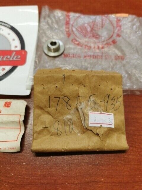 NOS Honda B75 EV4000 BRACKET GUIDE 17855-935-810 H69