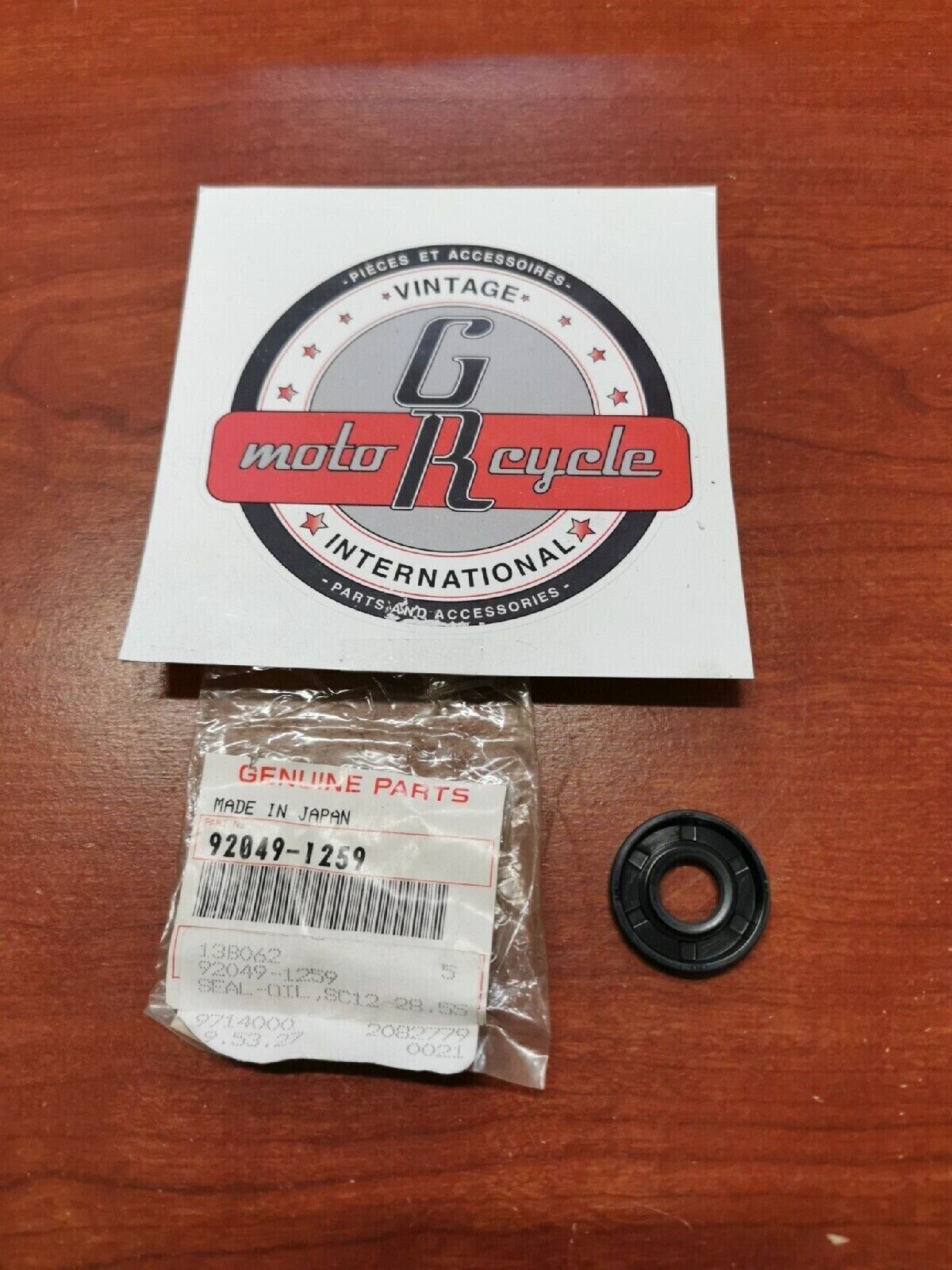 NOS Kawasaki KVF400 KDX200 KDX220 KMX125 OIL SEAL (12X28.55X5) 92049-1259 K25