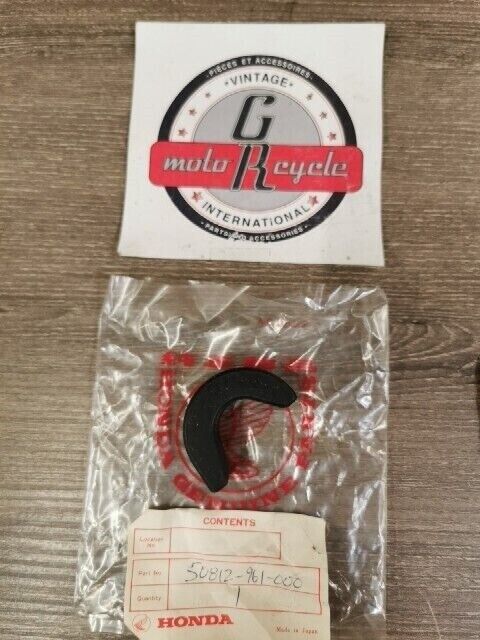 NOS HONDA ATC250R 1981 1982 MOUNT B RR FENDER 50812-961-000 H95