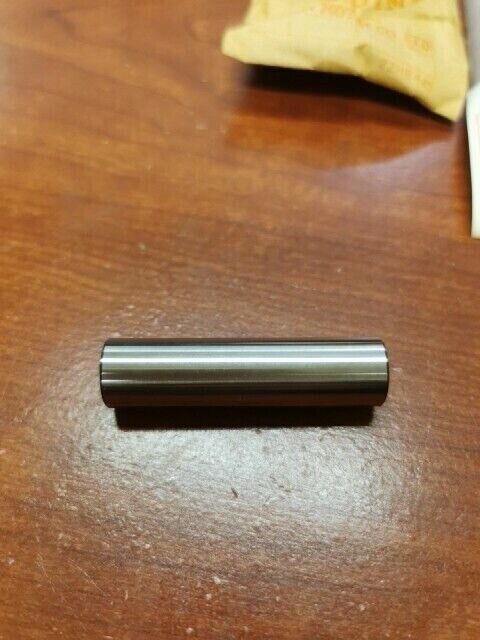 NOS Honda XL175 K0 - K3 VALVE ROCKER ARM SHAFT 14451-362-000 H97