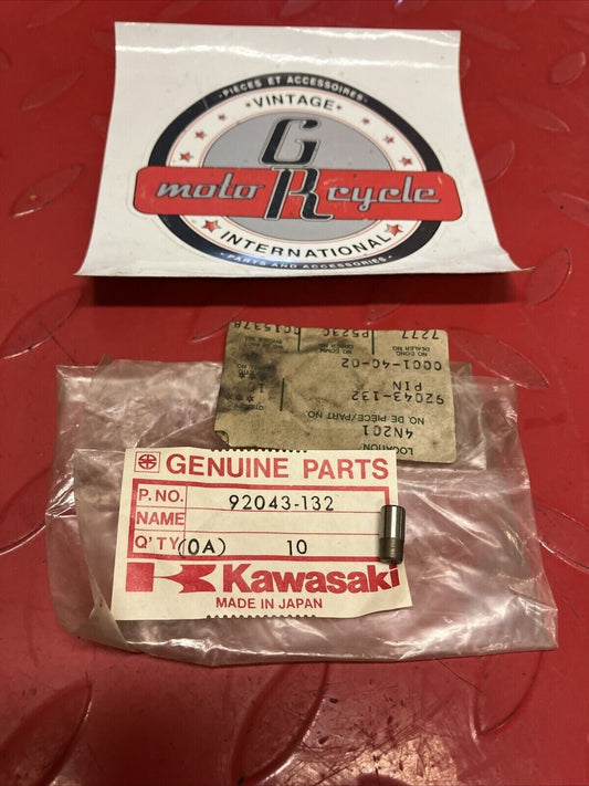 NOS KAWASAKI STARTER MOTOR PIN 92043-132 K17