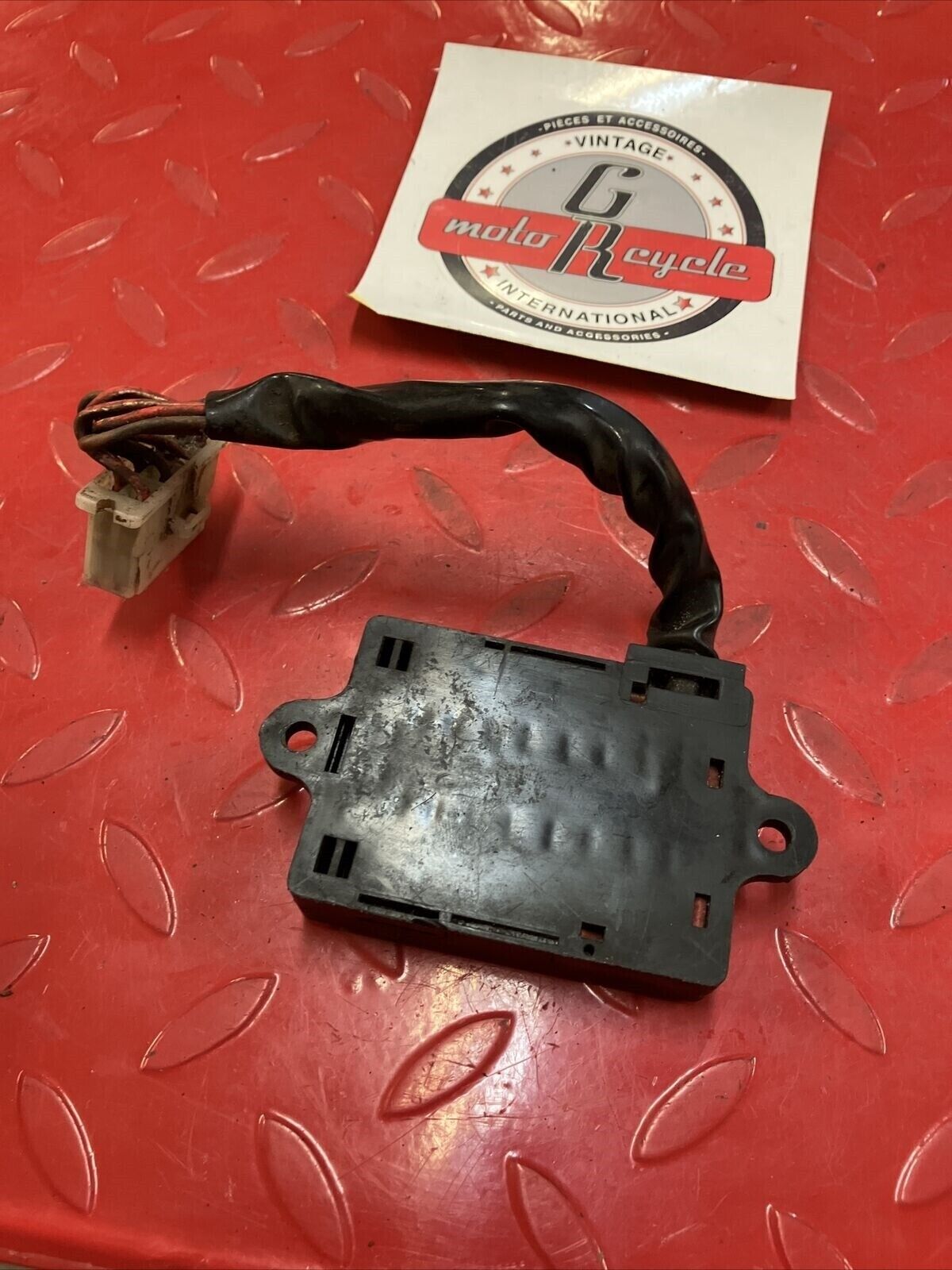 Yamaha RD400 1977 Fuse box 1976 1978 1979 XS750 2