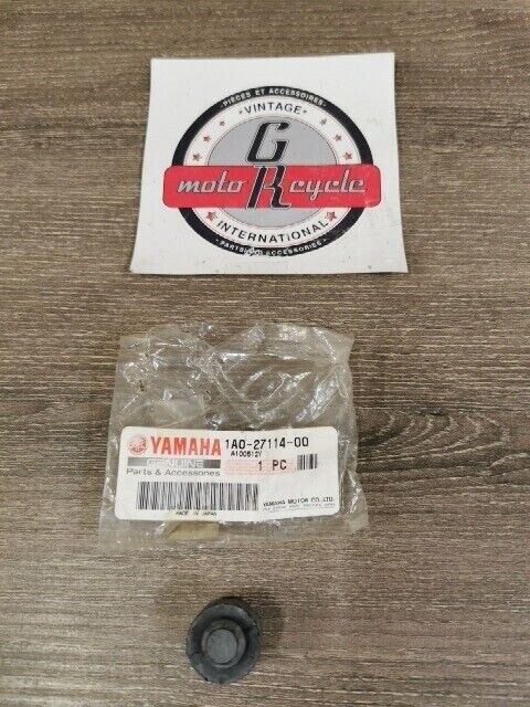 NOS YAMAHA FJ1200 FJR1300 XV750H YJ750RH STOPPER MAIN STAND 1A0-27114-00-00 Y104
