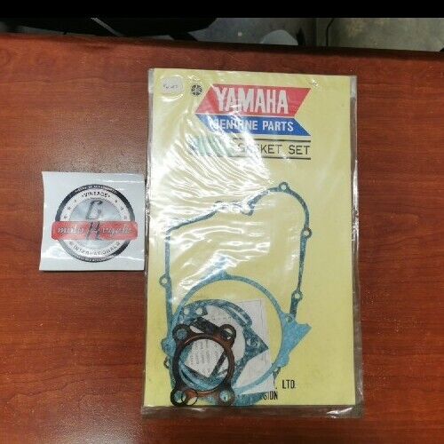 NOS Yamaha MX125 YZ125A COMPLETE GASKET KIT 402-00000-20-00 402-W0001-00-00 Y133
