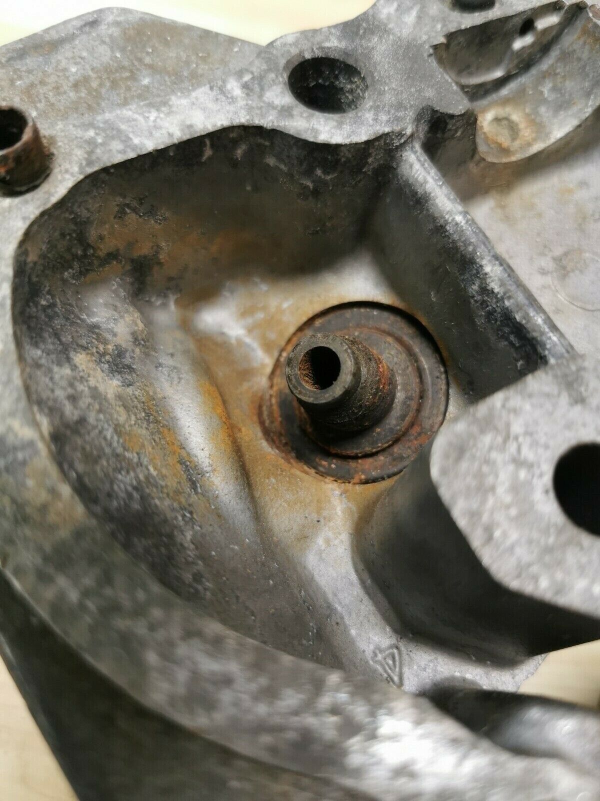 Honda XR200 1981 cylinder head jug barrel top
