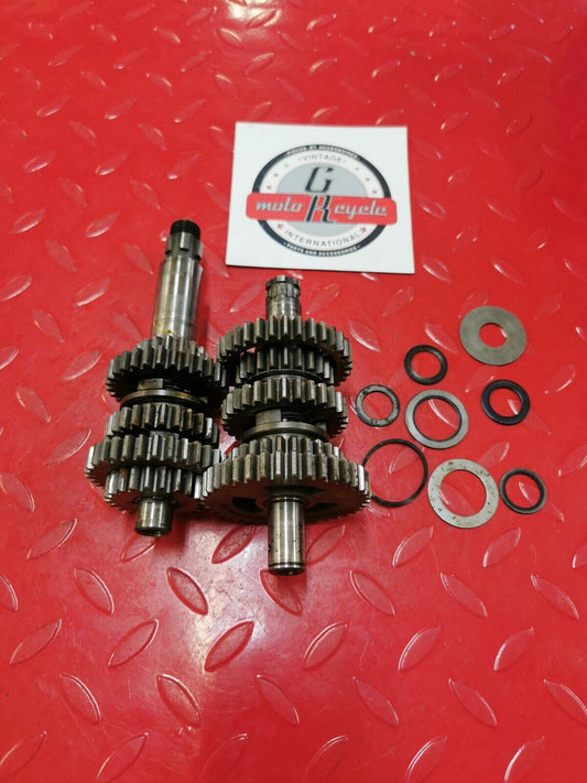 Honda MT250 1975 transmission mainshaft countershaft main counter shaft gear