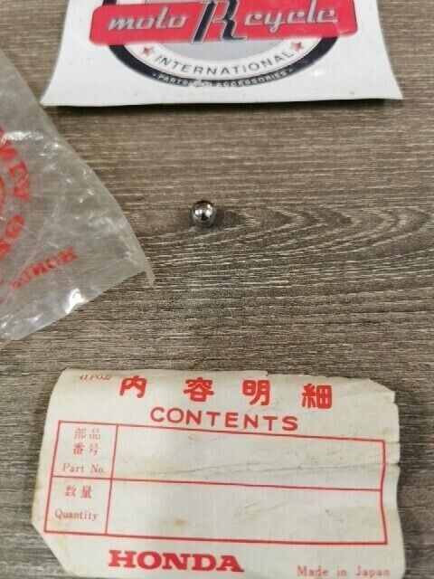 NOS HONDA CB750 CH250 GL1100 SL350 VF1000 BALL 196211-1000  H72