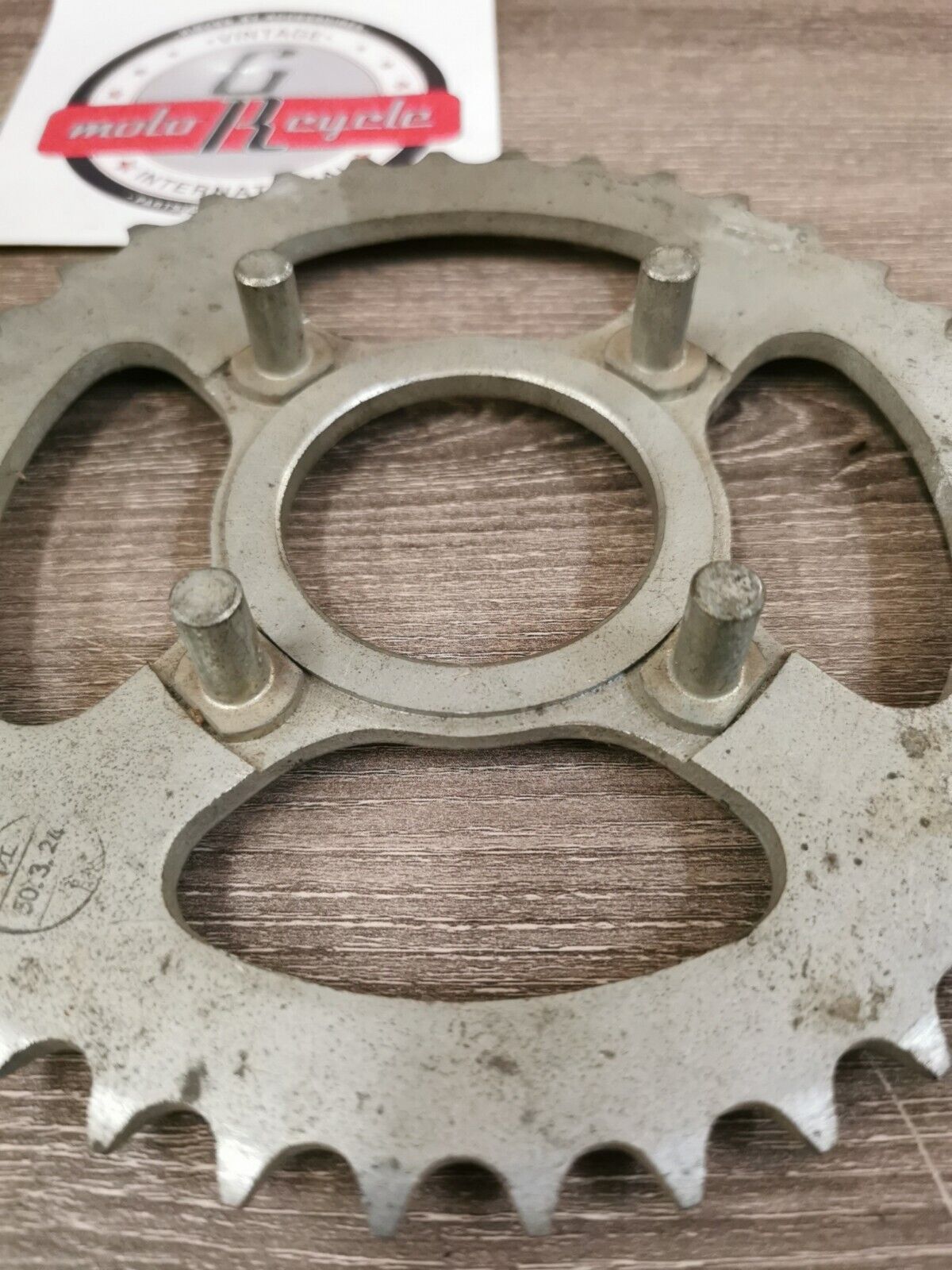 NOS HONDA XL175 1974 SPROCKET ASSY  FINAL DRIVEN 38T 41211-362-000  H60