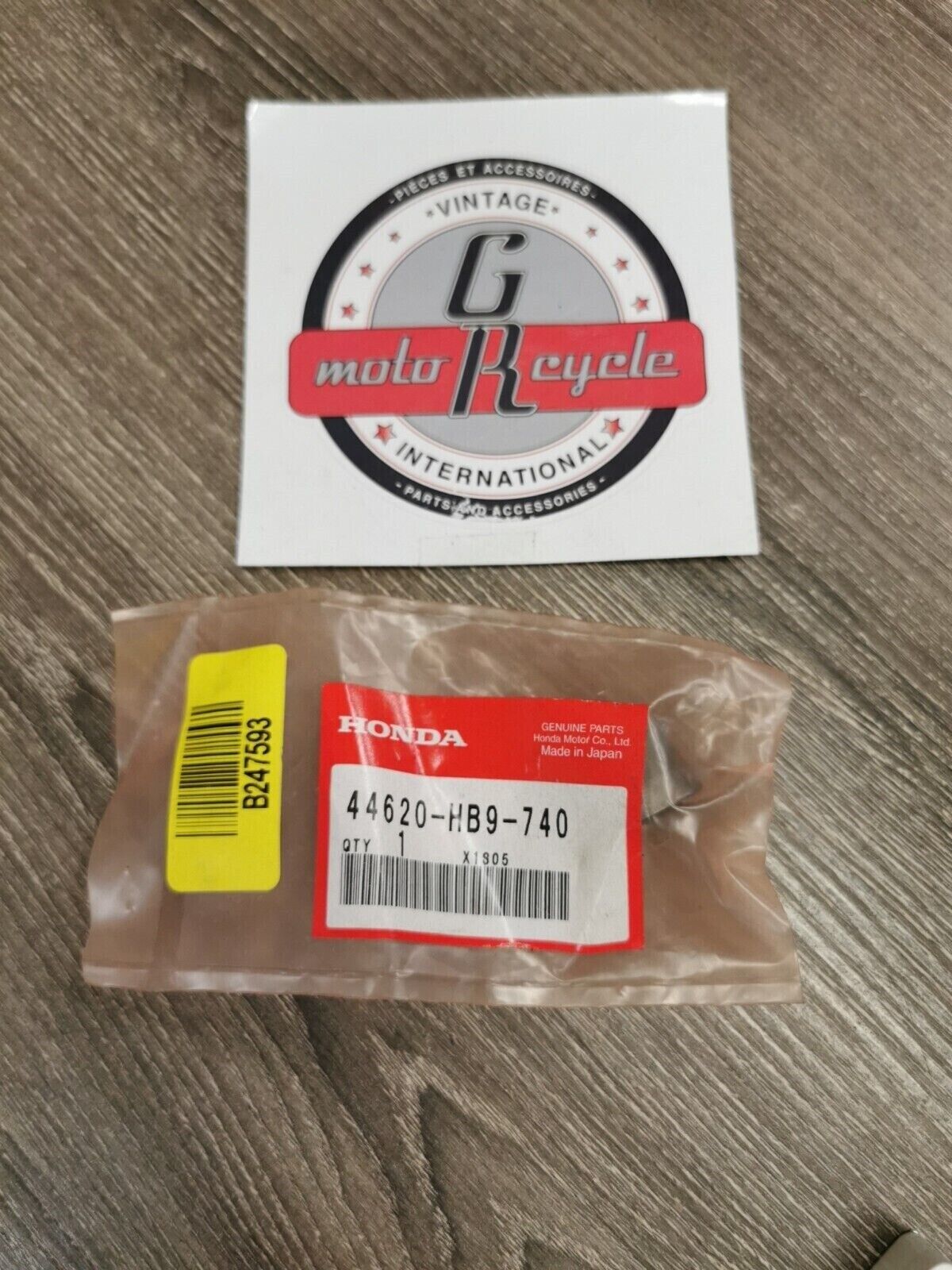 NOS HONDA  TRX450EX COLLAR 44620-HB9-740 H53