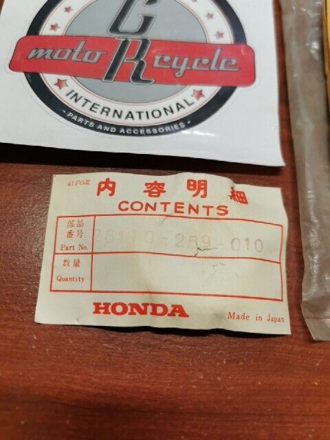 NOS Honda C72 C77 CA72 CA77 CB72 CB77 CP77 STARTING SPROCKET 28110-259-010 H75