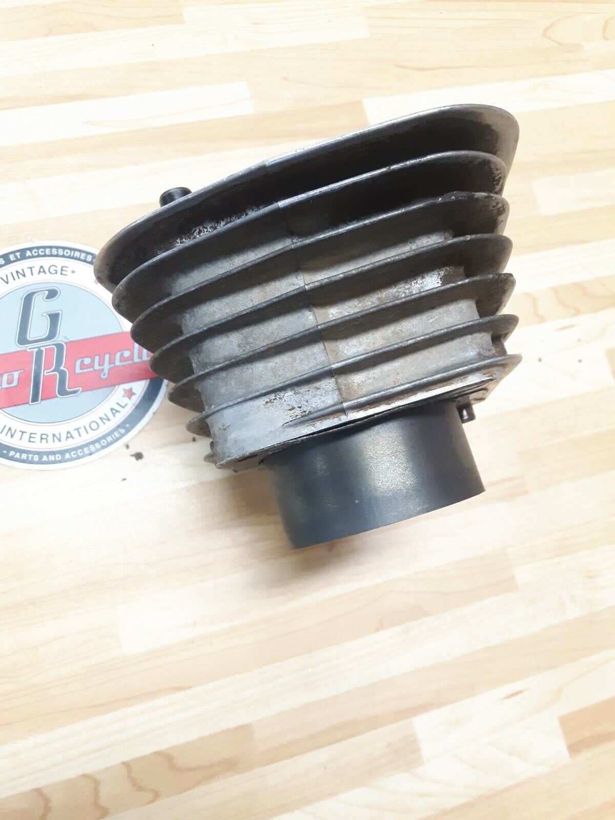 Honda CT125 1977 cylinder jug 56.5mm 12100-383-030 12100-383-020 12100-383-010