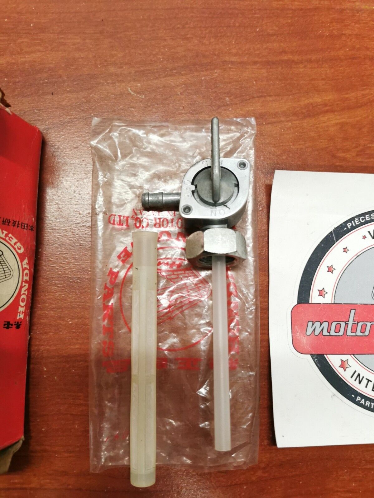 NOS Honda CB550K CB750K CB750A PETCOCK 16950-393-015 H63