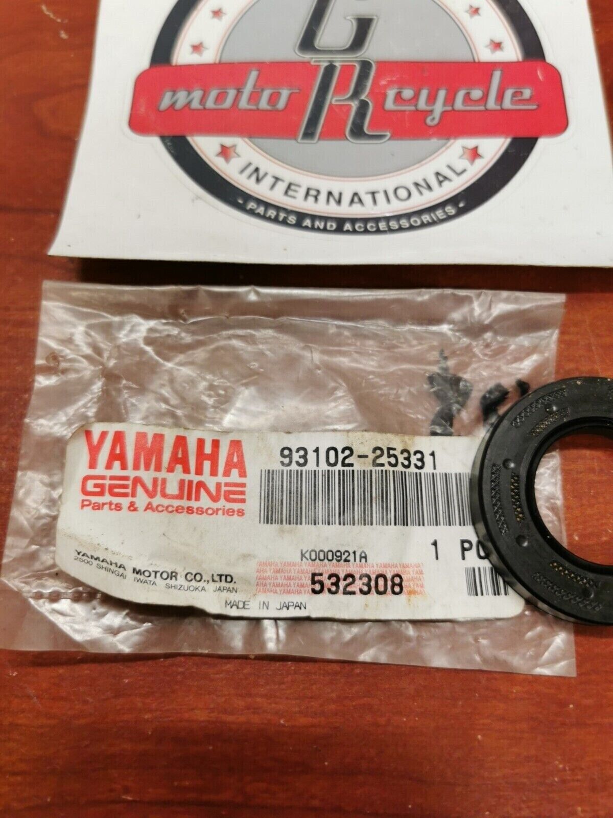 NOS Yamaha YFS200 IT200 WR200 OIL SEAL 93102-25331-00 Y93