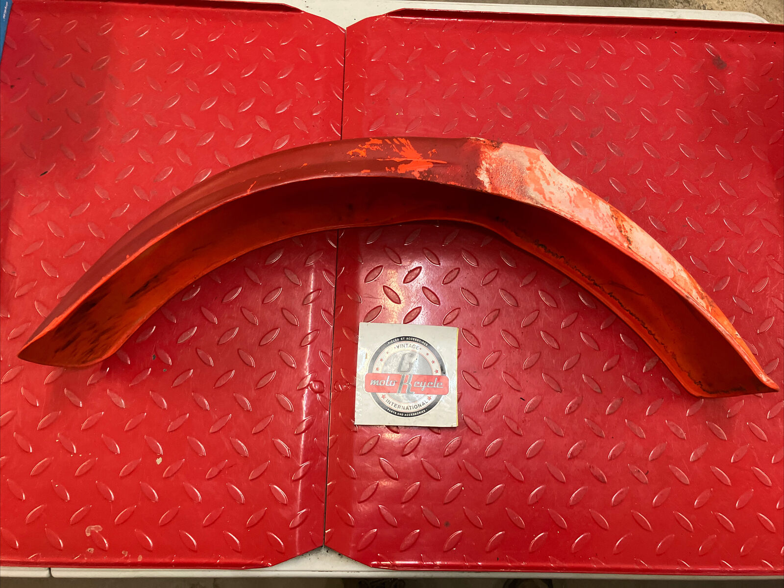 Honda CR250R 1984 front fender plastic fairing CR125R CR500R 61100-KA3-730ZA 2