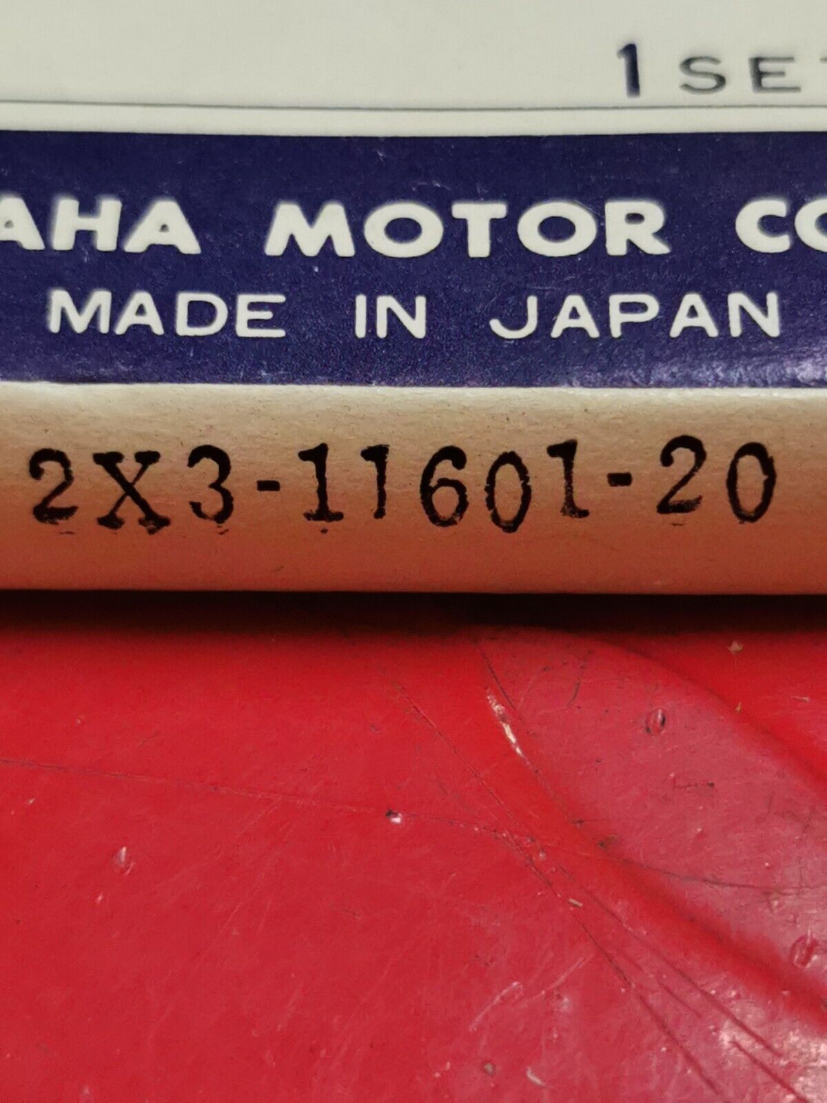 NOS YAMAHA PISTON RING SET 2X3-11601-20 SUPERCEDED 3R3-11601-20-00  Y32