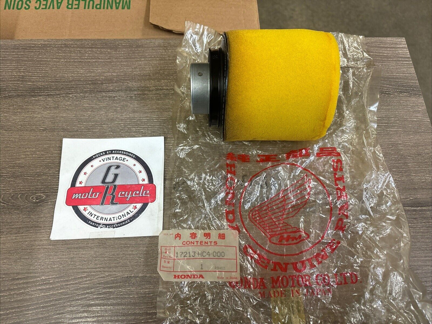 NOS Honda 1988 - 1992 TRX300 ELEMENT AIR FILTER 17213-HC4-000 FOAM DAMAGED H136