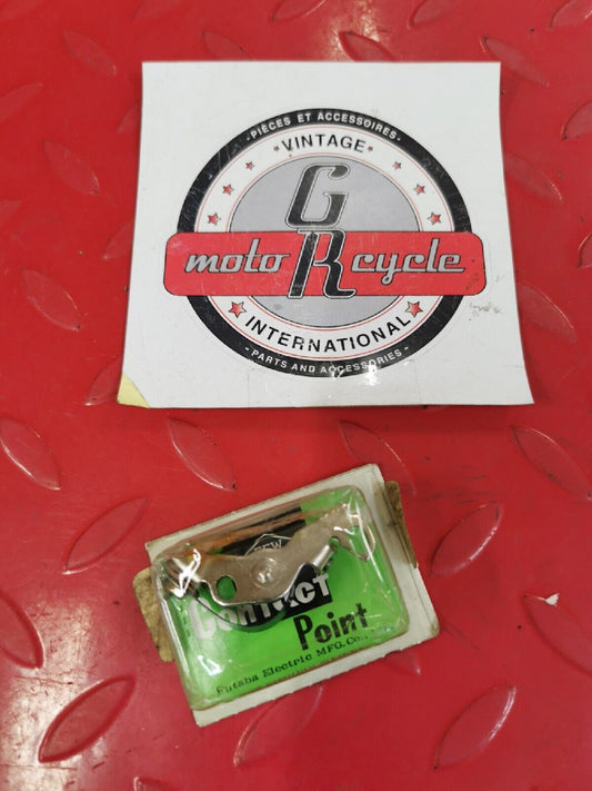 NOS KAWASAKI KZ305 1981 1982  IGNITION CONTACT POINTS 21008-1009 J11