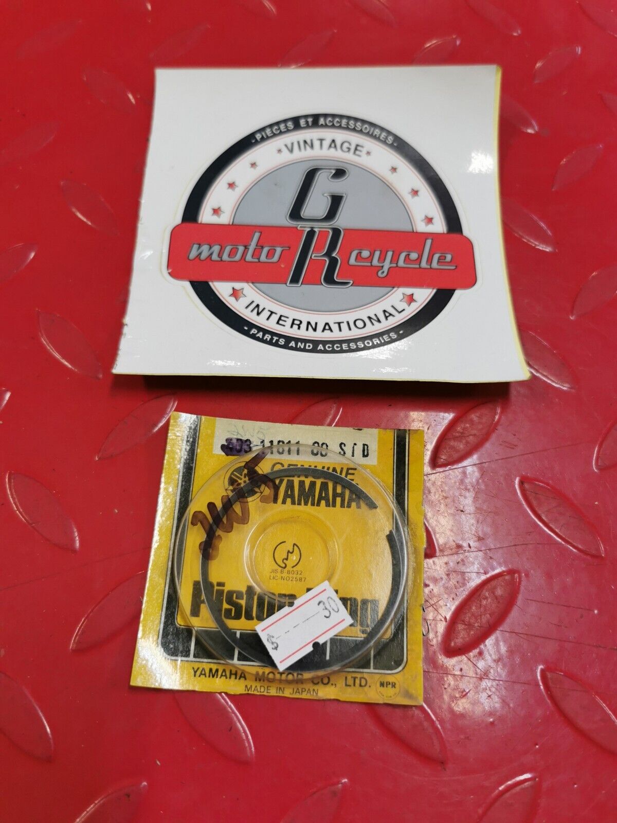 NOS YAMAHA YZ100 YZ125 1976 - 1981 RING PISTON STD 2W5-11611-00-00 Y32