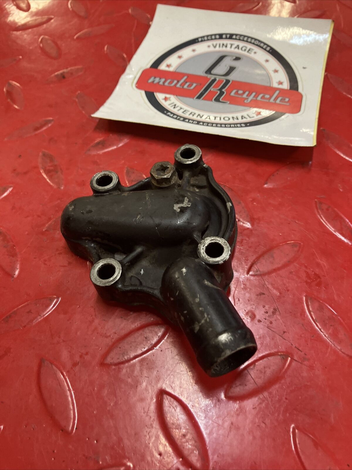 Honda CR125R 1988 waterpump water pump cover separator plate 1987 - 1994