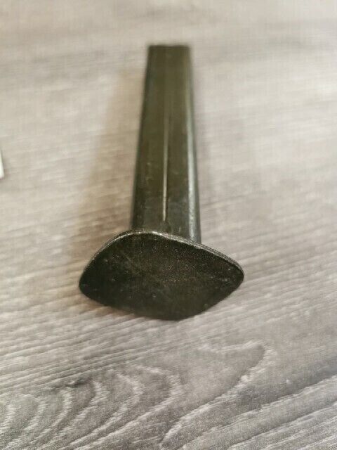 NOS YAMAHA SR250 SR500 TX650 XJ550R XJ600 FOOTREST REAR 447-27441-00-00 Y191