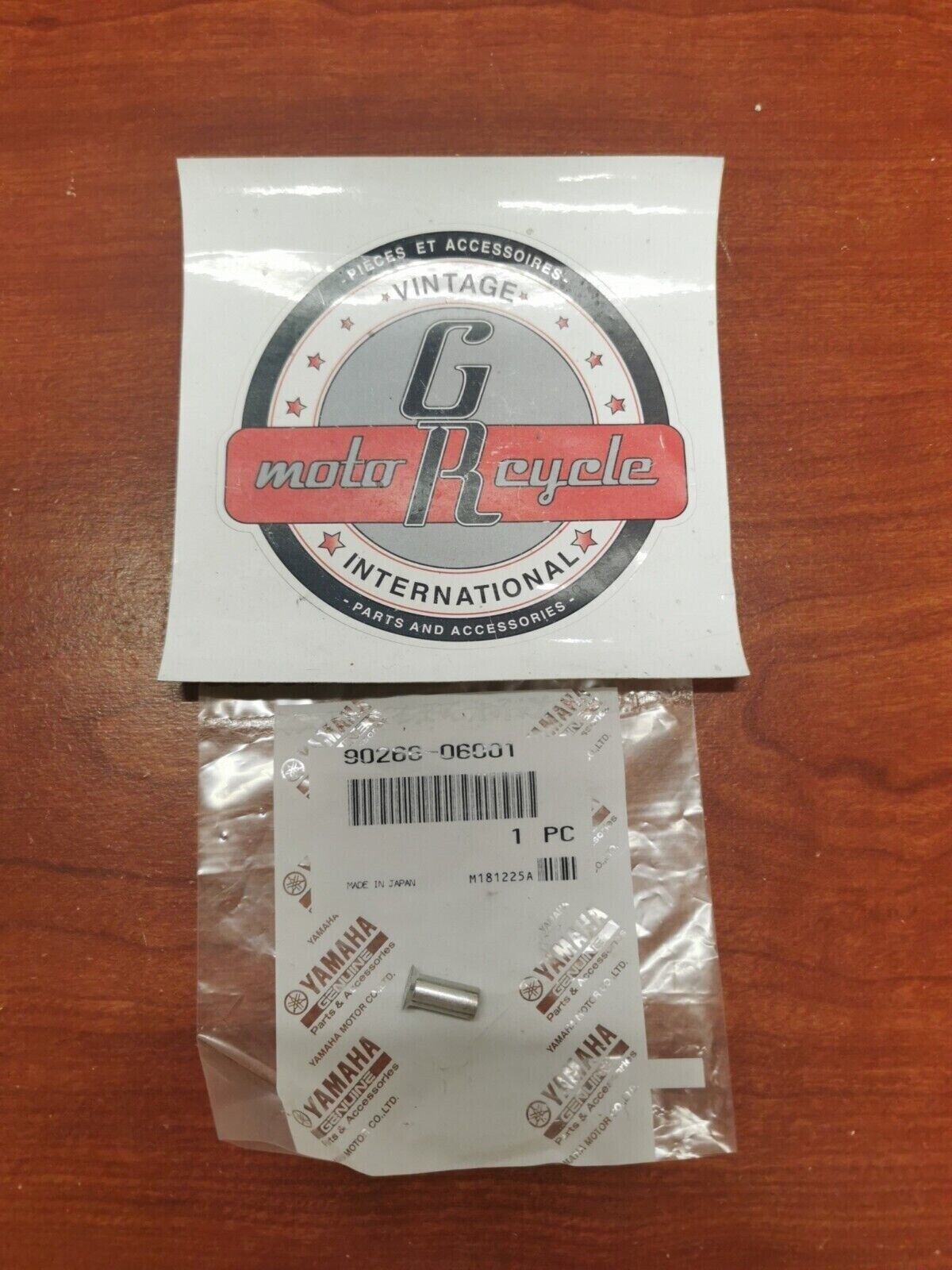 NOS Yamaha SR1 RST90 RS90 FX10 RX10 OUTER RIVET (AL13.3) 90266-06001-00 Y82