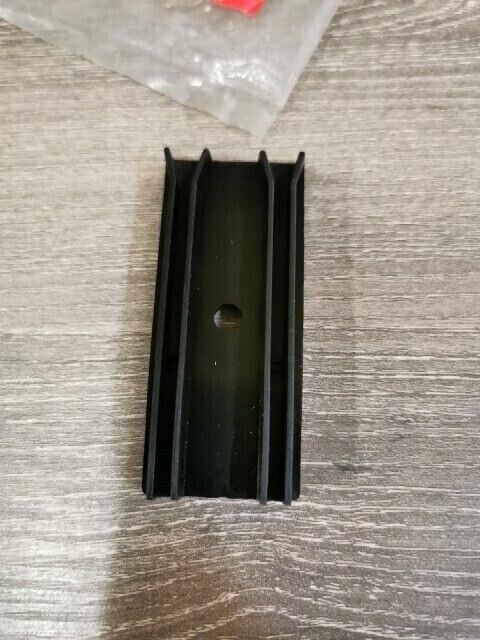 NOS SUZUKI ATV LTF250 LTF4WD LTF250F LTF300F SLIDER GUIDE 13797-19B00 S38