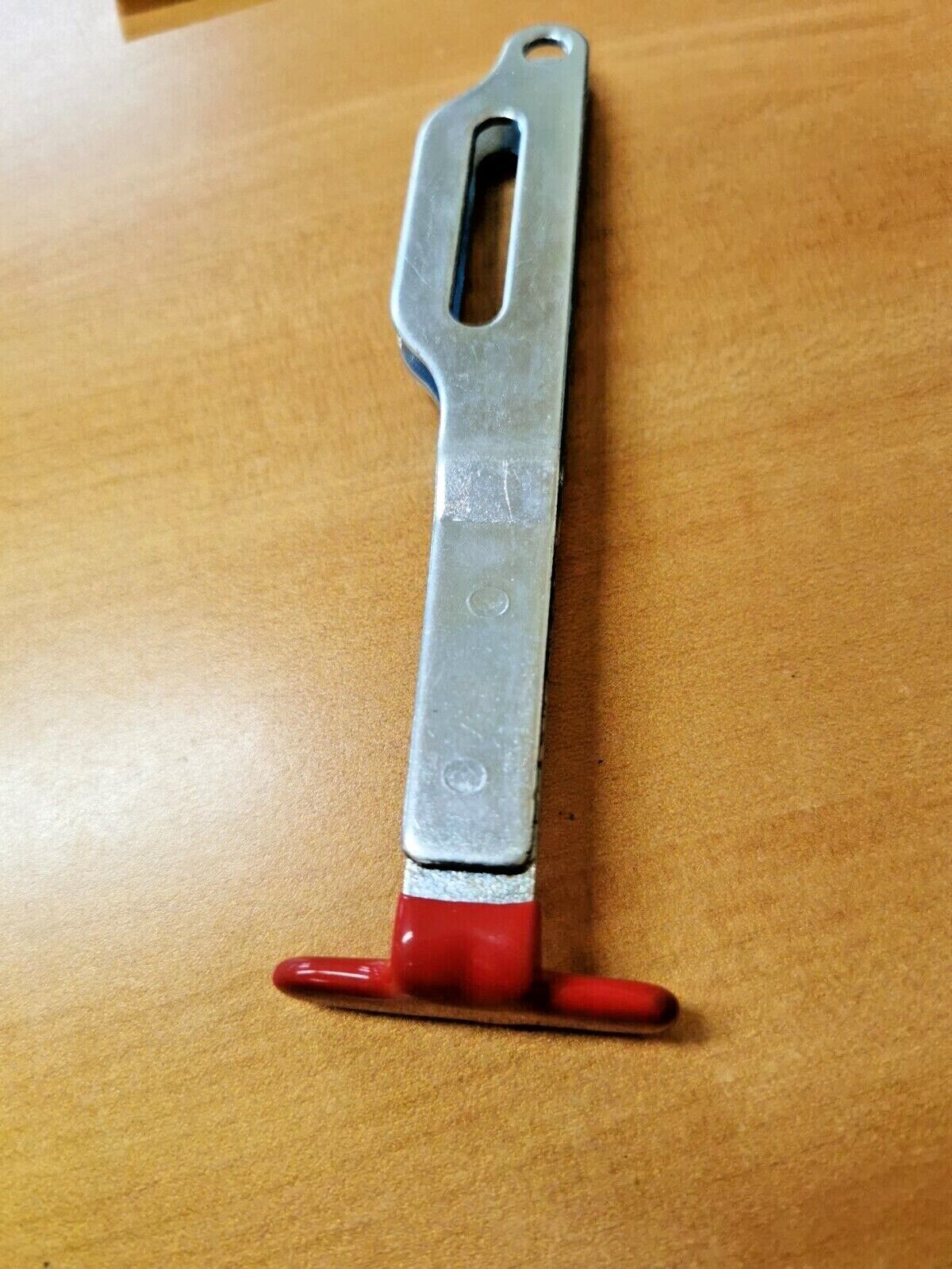 NOS SUZUKI LT185  LT125  AL50 1983 - 1987 LEVER  GEAR SHIFTING  25620-24202   S6