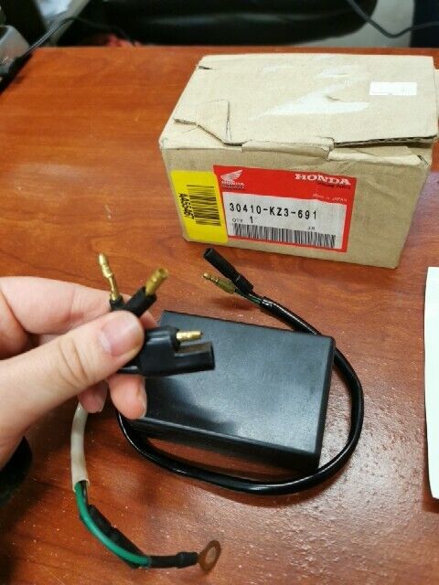 NOS Honda 1993 - 1996 CR250R IGNITION CONTROL (CDI) UNIT 30410-KZ3-691 H107