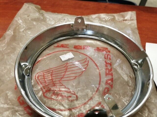 NOS Honda CB450 HEADLIGHT RIM 33101-283-003 H80