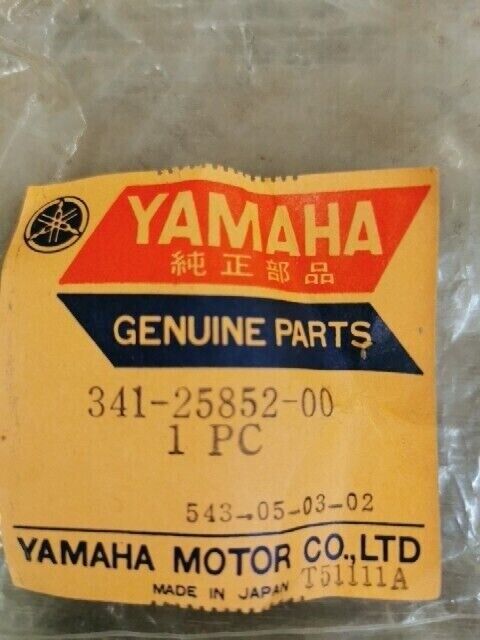 NOS YAMAHA TZ750A TZ750D SR433C SR643B SR292 CAP RESERVOIR 341-25852-00-00 Y114