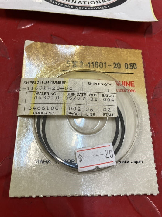 NOS Yamaha YZ80 1982 PISTON RING SET (2ND O/S) 0.50 5X2-11601-20-00 Y34