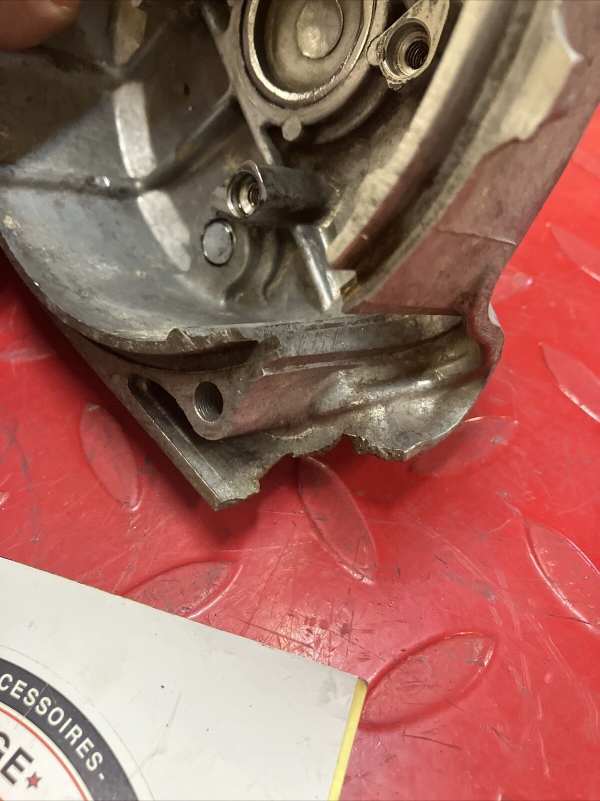 Honda TL125 1975 left crankcase stator cover 1974 1976