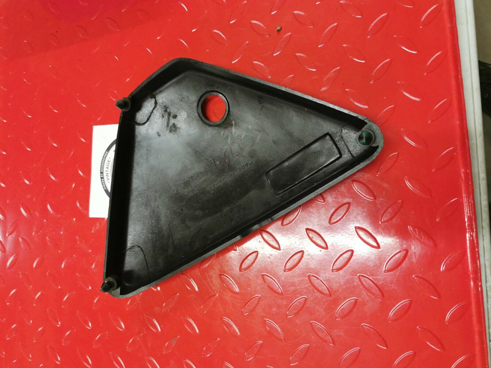 Kawasaki KE175 1976 left side oil tank cover panel fairing