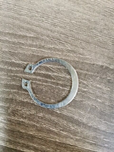 NOS SUZUKI GS1100 GS1150ESE GS450GA GS750T GS850G CIRCLIP 25MM 08331-31258 S56