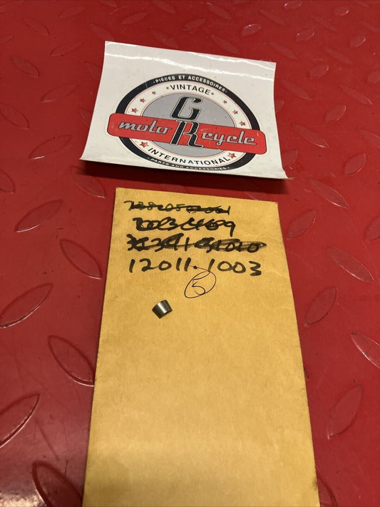 NOS KAWASAKI VALVE SPLIT KEEPER 12011-1003 K18