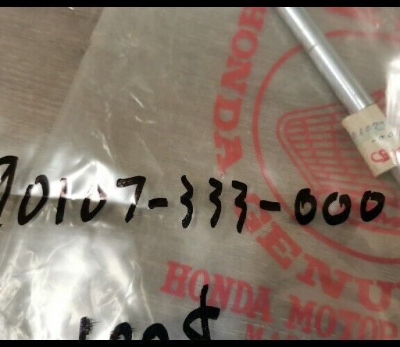 NOS HONDA CB350F 1972 - 1977 Bolt Rr ENGINE LOWER 90107-333-000 H70