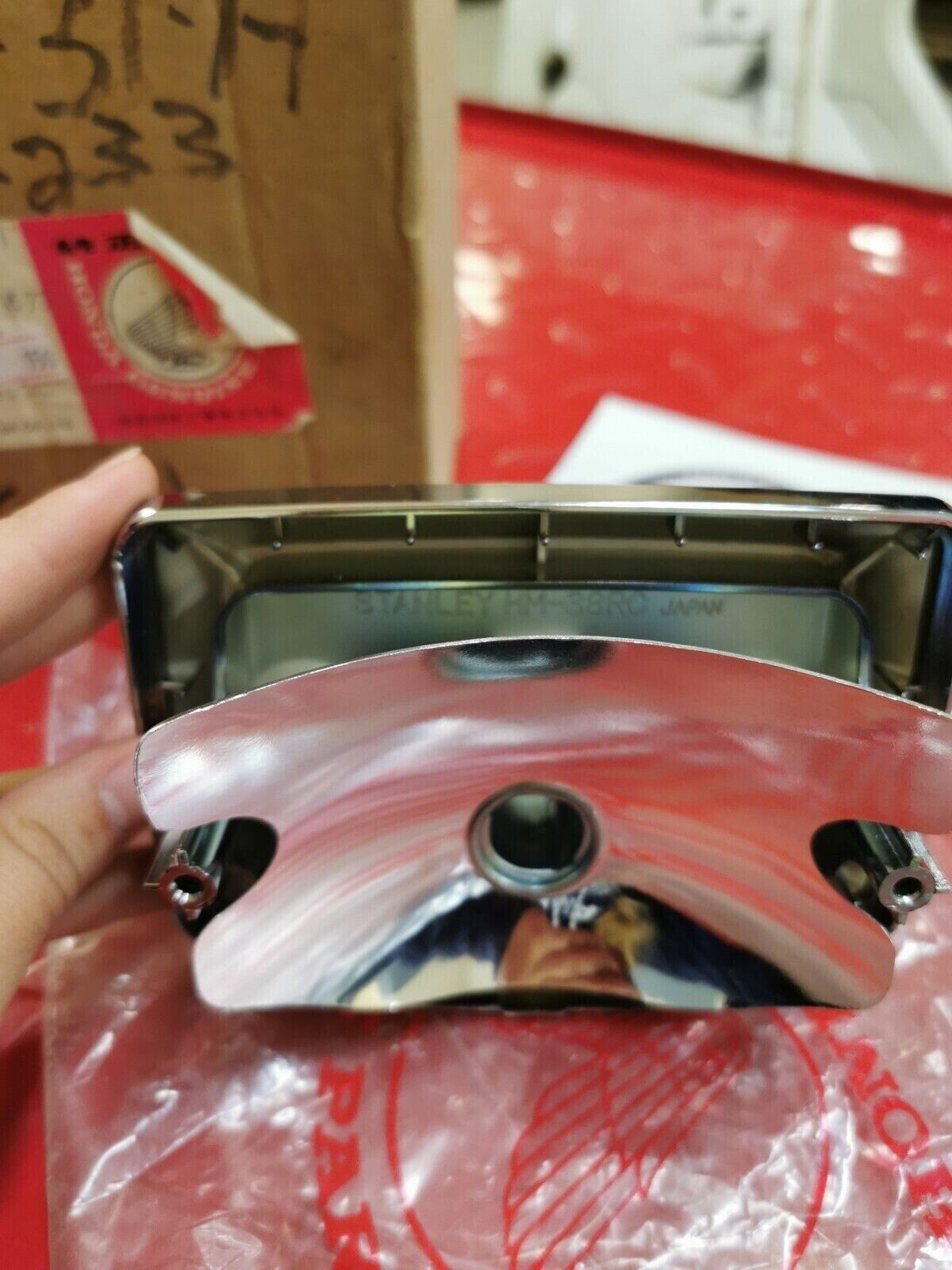 NOS Honda 1982 1983 CM250C BASE, TAILLIGHT 33703-KB4-671 H10