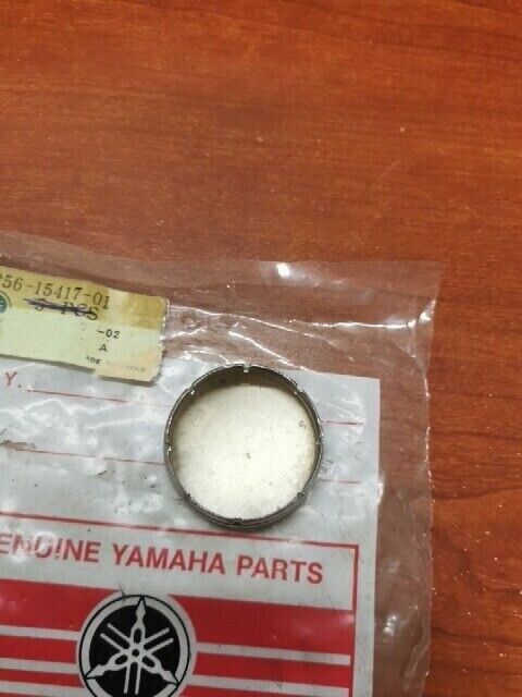 NOS Yamaha TX650 XS1 XS2 CAP COVER 256-15417-01-00 SUB 1J7-15417-02-00 Y154