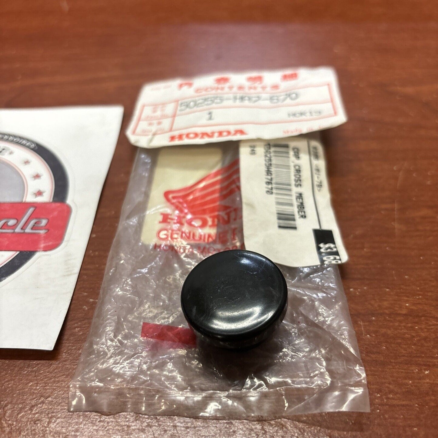 NOS Honda 1986 - 1993 TRX350 1987 - 1989 TRX350D CAP 50255-HA7-670 H150