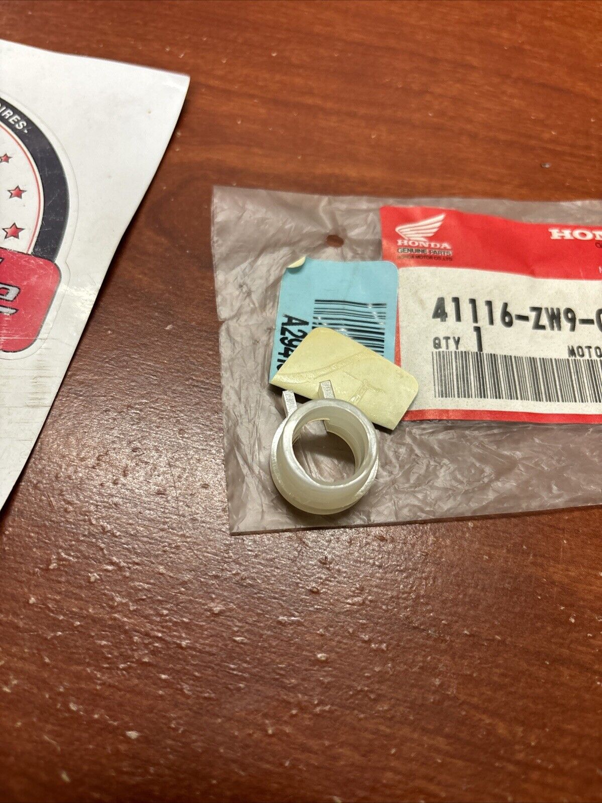 NOS Honda BF8 BF9.9 OIL SLINGER 41116-ZW9-000 H185