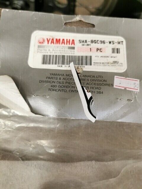 NOS YAMAHA Phazer Snowmobile WINDSCREEN MOUNT SMA-8GC96-WS-MT Y113