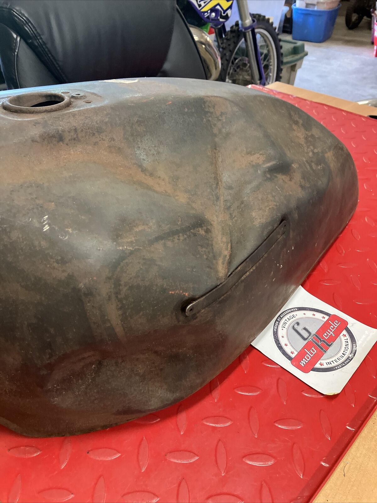 Kawasaki KZ1300 1982 Fuel tank gas petrol reservoir