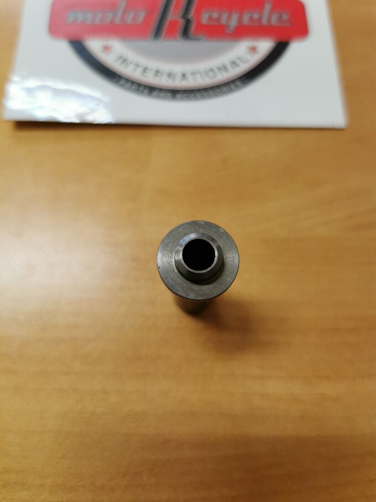 NOS HONDA CB450 CB500 GUIDE  EX  VALVE  12023-051-310 H17