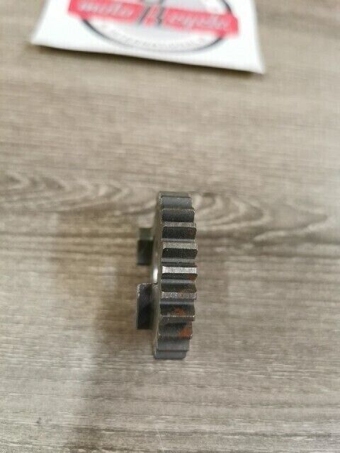NOS HONDA S50 S65 1965 GEAR 23461-035-810 H95