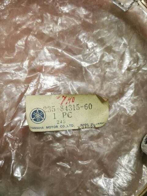 NOS Yamaha DS6 DS7 R3 R5 RD250 RD350 HEAD LAMP RIM 235-84315-60-00 Y130