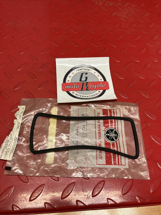 NOS YAMAHA TAILLIGHT GASKET 1A0-84723-60-00 Y64